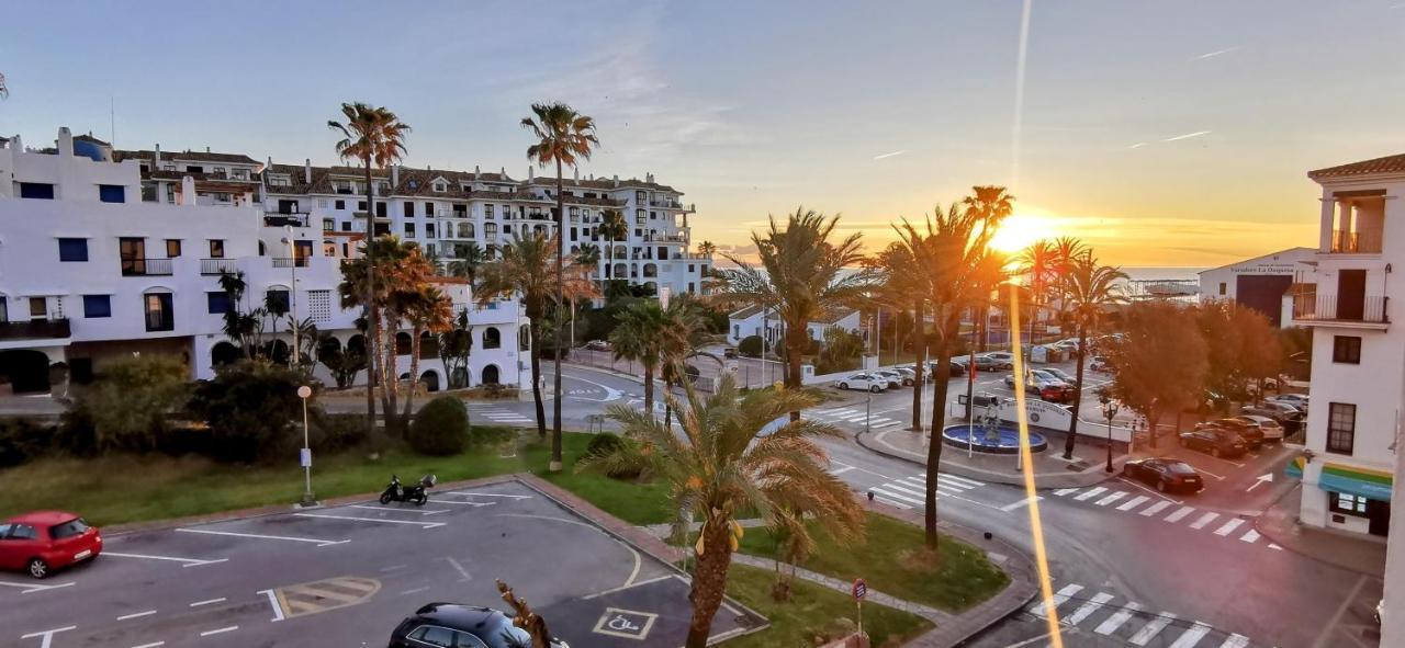 Апартаменти Puerto De La Duquesa Sea Views Манільва Екстер'єр фото